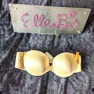 NWT Maidenform Nude Strapless Push Up Bra 32A